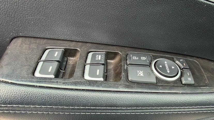 2017 KIA Sorento - Image 23
