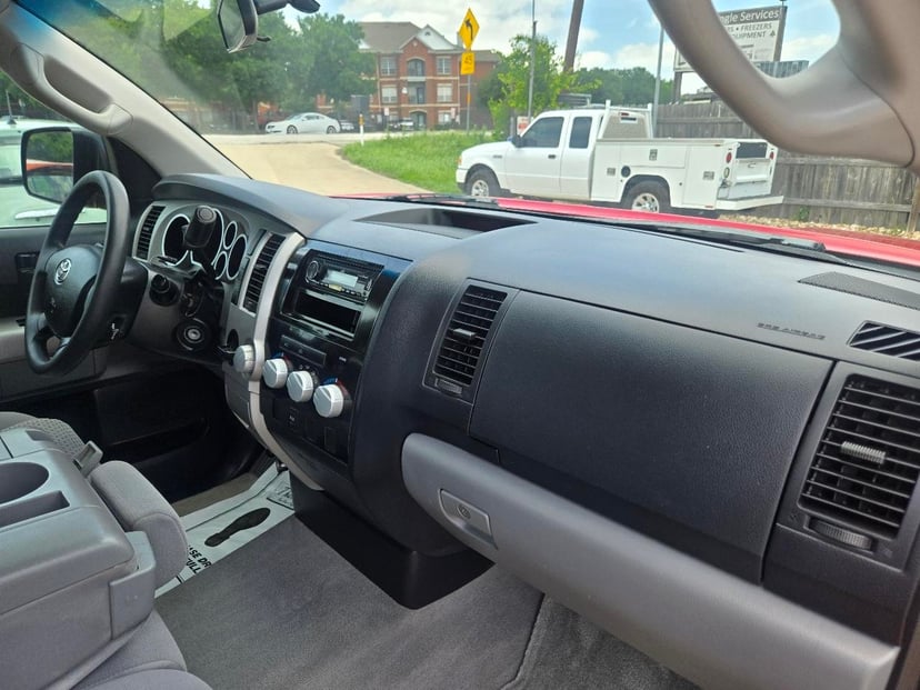 2008 TOYOTA Tundra - Image 9