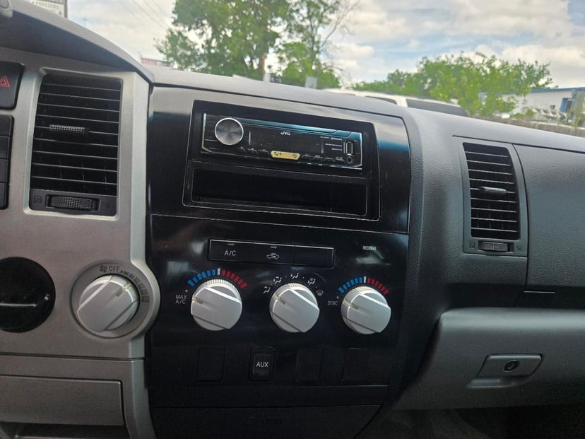 2008 TOYOTA Tundra - Image 8