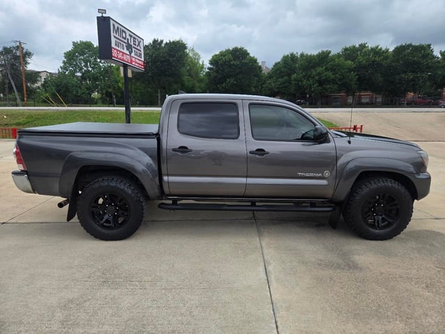 2015 TOYOTA Tacoma