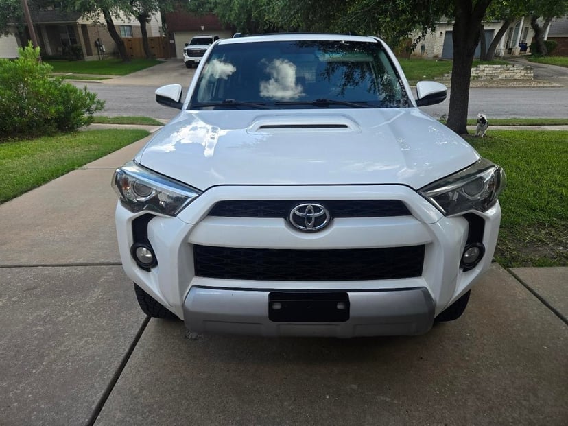 2016 TOYOTA 4Runner - Image 2