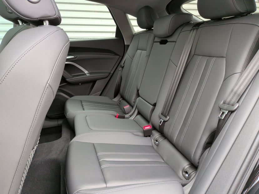 2025 Audi Q5 Sportback - Image 31