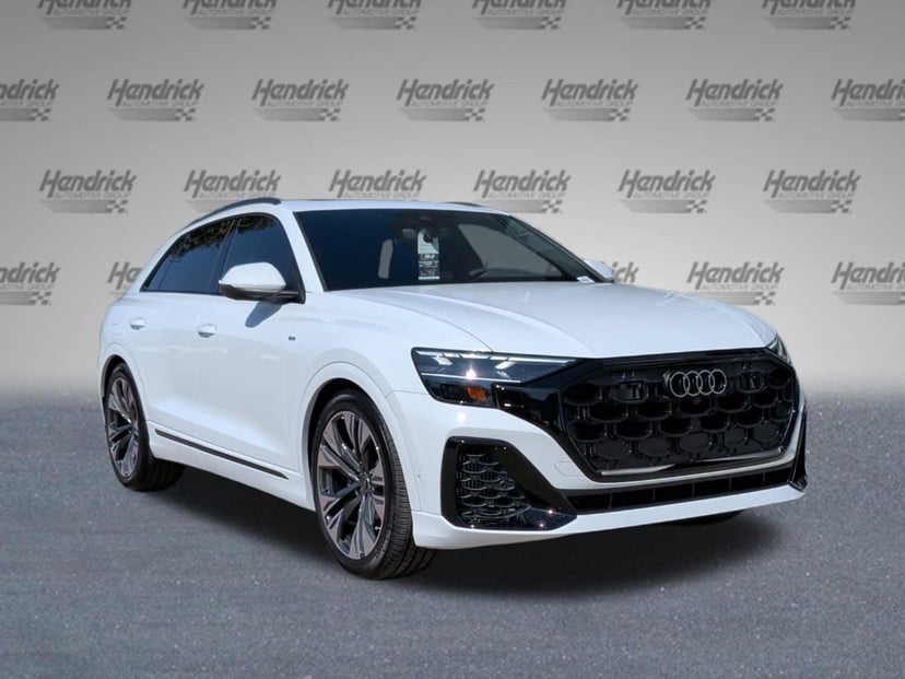 2026 Audi Q8
