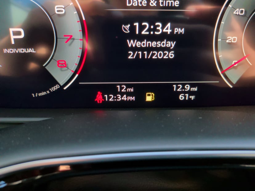 2026 Audi Q8 - Image 21