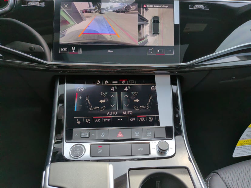 2026 Audi Q7 - Image 30