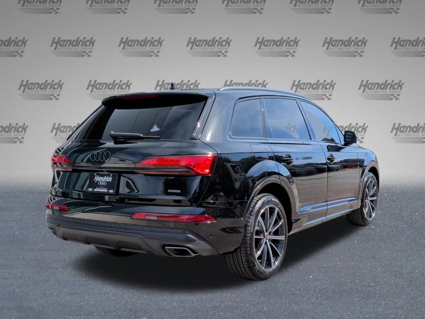 2026 Audi Q7 - Image 7