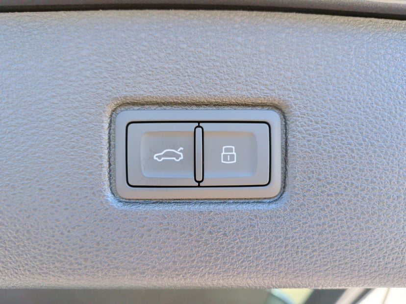 2026 Audi Q7 - Image 35