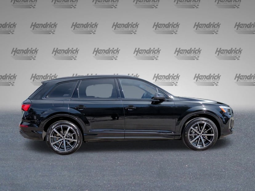 2026 Audi Q7 - Image 8