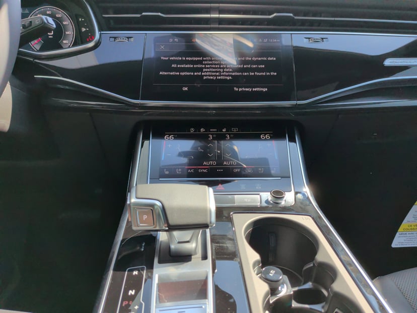 2026 Audi Q8 - Image 22