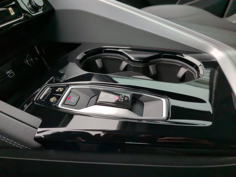 2025 Audi Q5 Sportback - Image 27