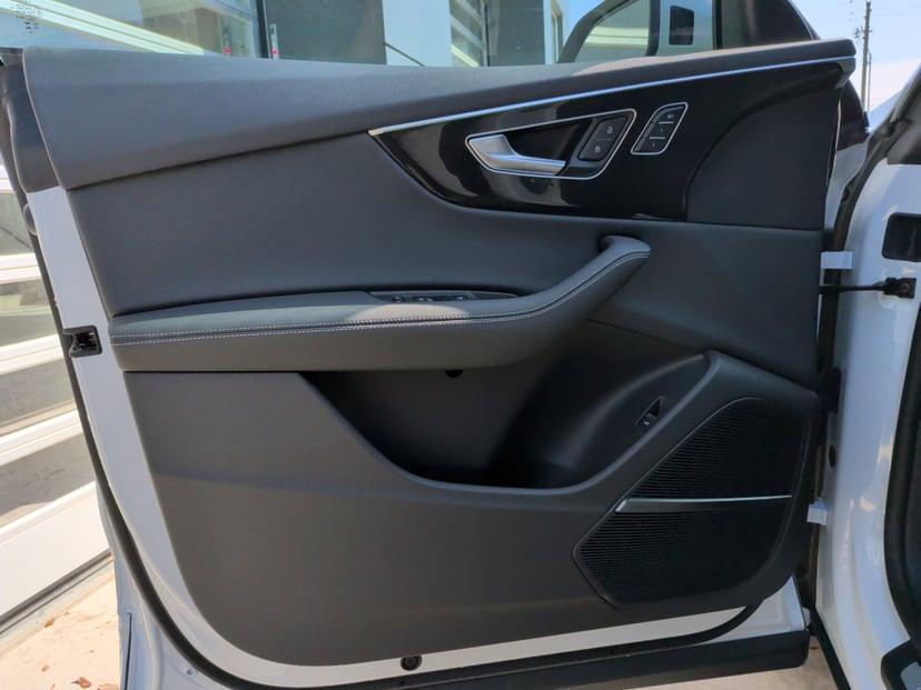 2026 Audi Q8 - Image 11