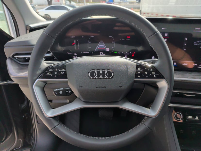 2025 Audi Q5 Sportback - Image 17
