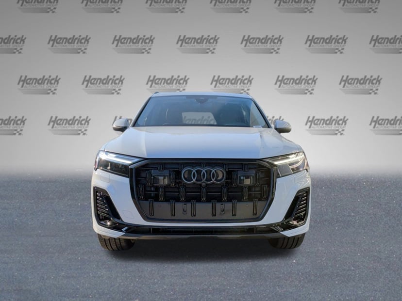 2026 Audi Q7 - Image 2
