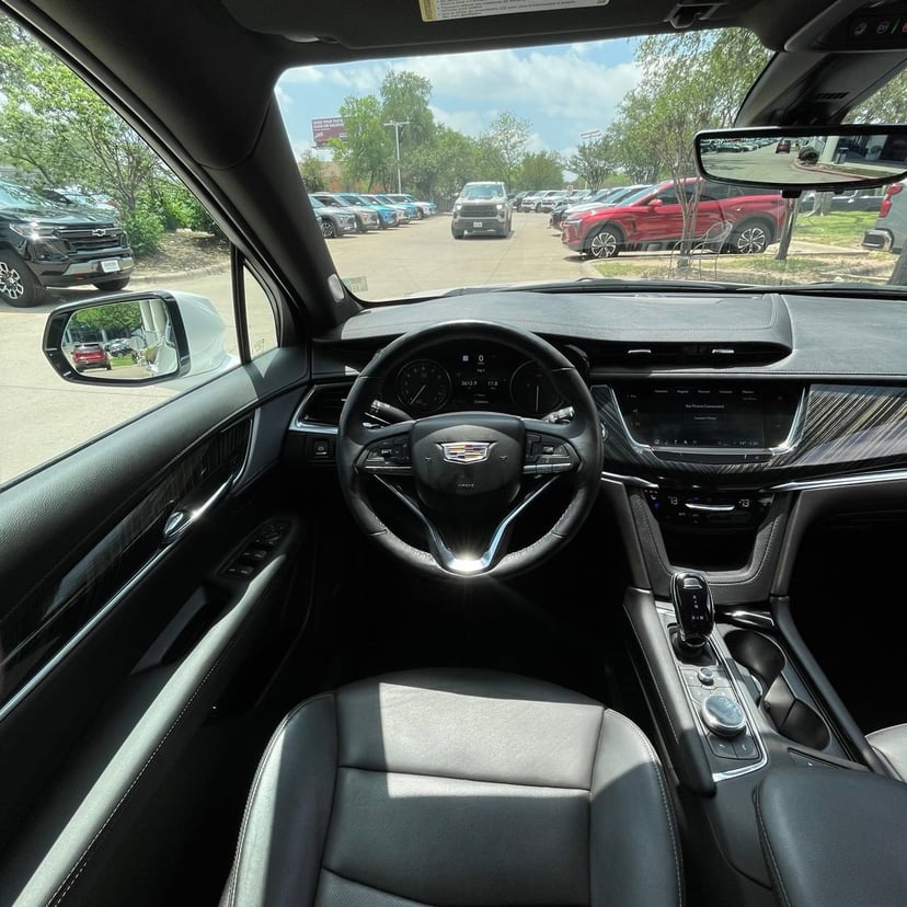 2024 CADILLAC XT6 - Image 14