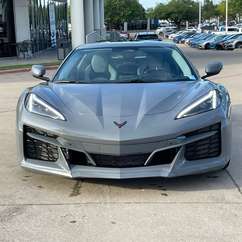 2024 Chevrolet Corvette E-Ray - Image 6