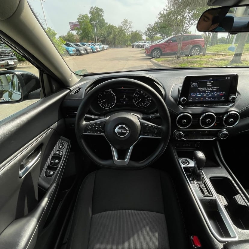 2024 Nissan Sentra - Image 12