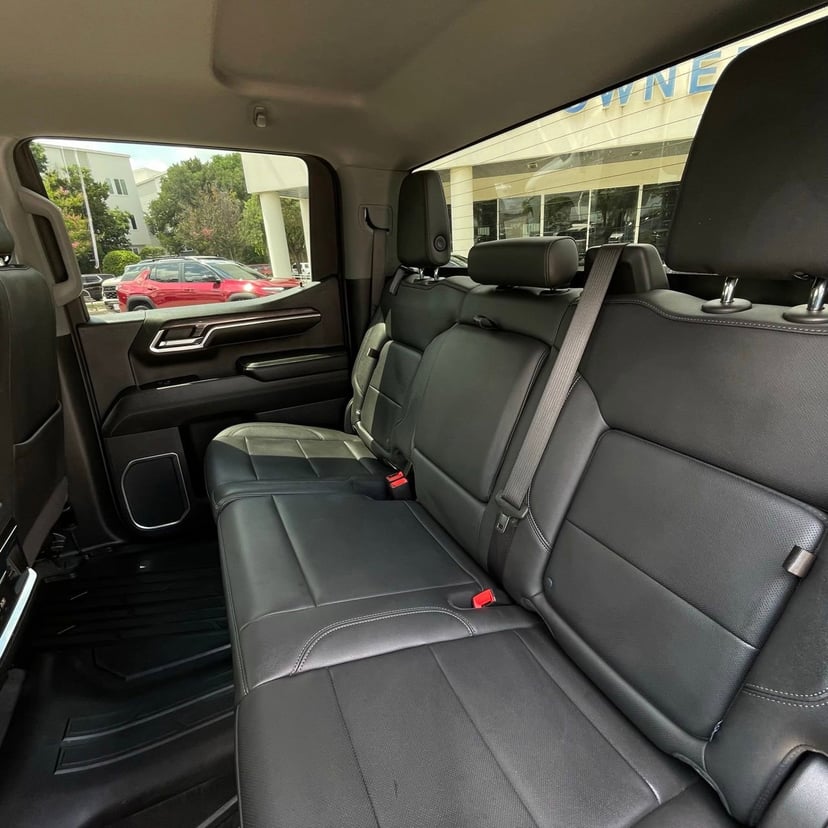 2024 Chevrolet Silverado 1500 - Image 24