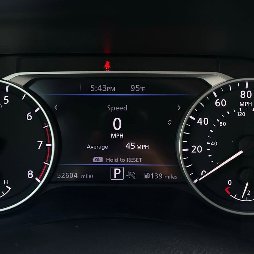 2024 Nissan Sentra - Image 16