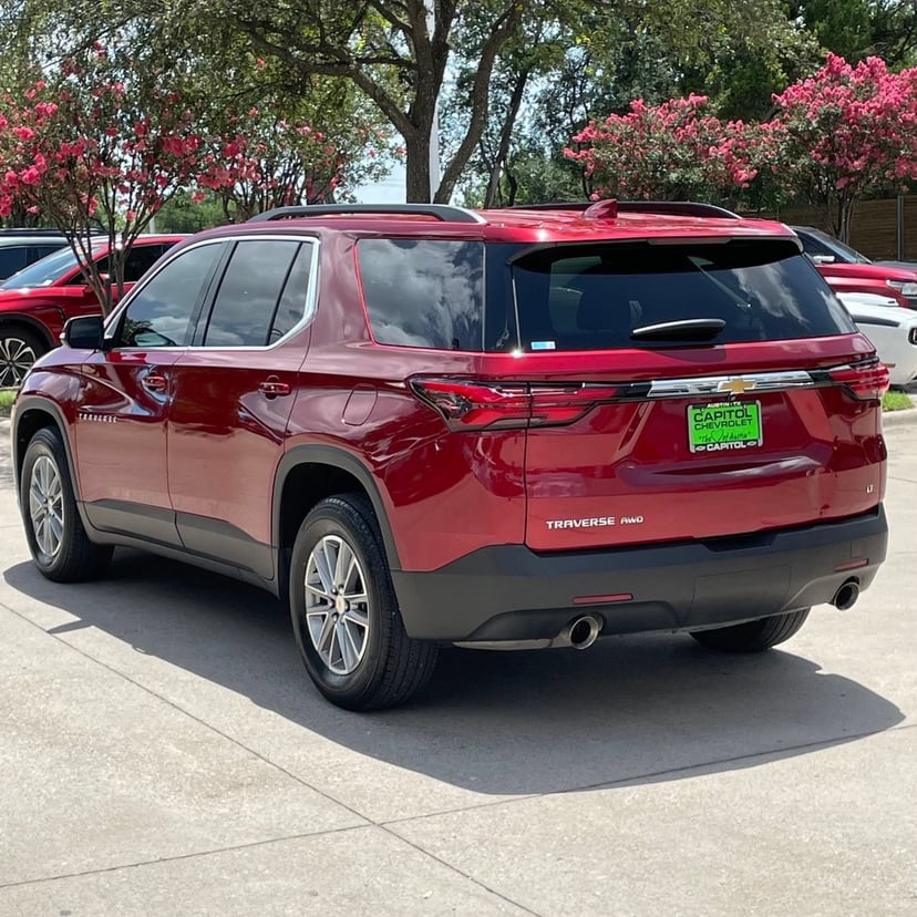2023 Chevrolet Traverse - Image 4