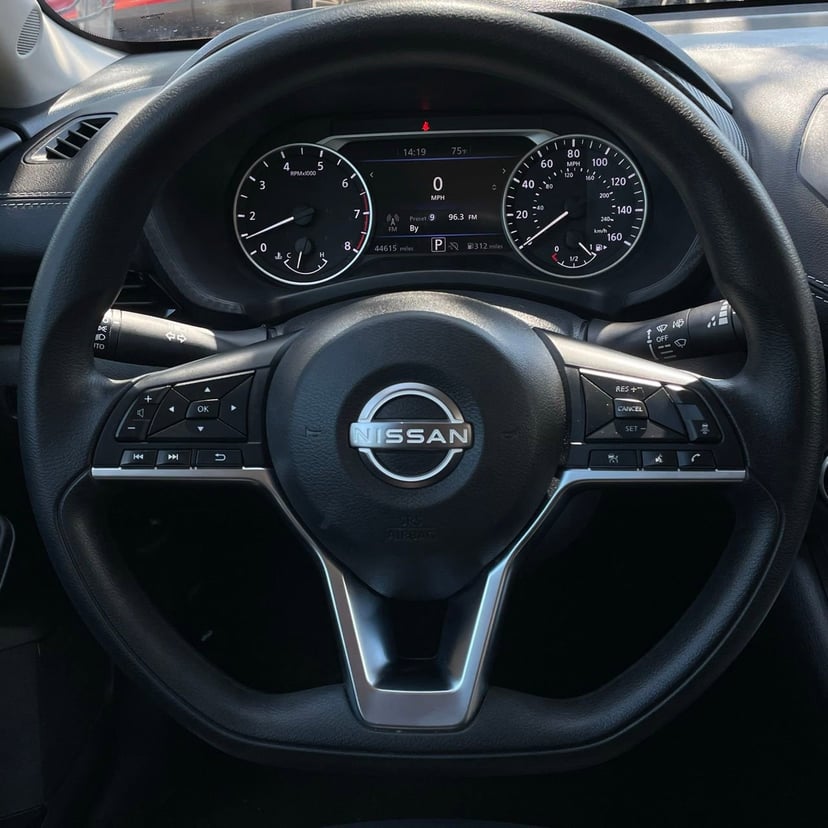 2024 Nissan Sentra - Image 13