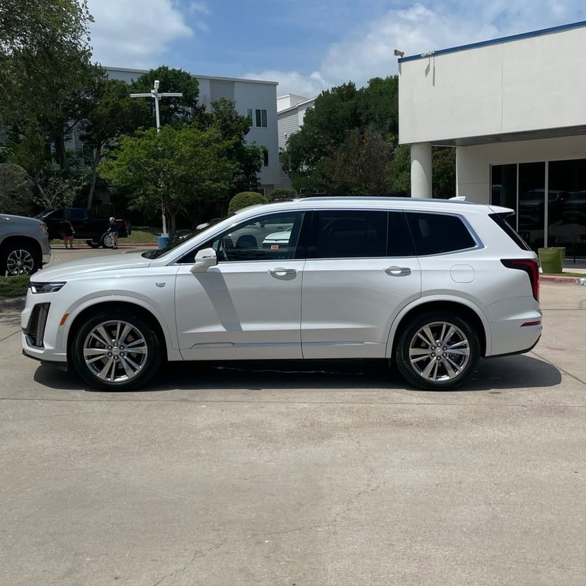 2024 CADILLAC XT6 - Image 3