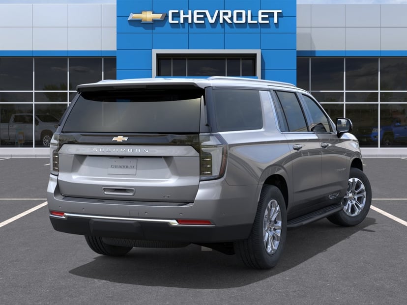 2026 Chevrolet Suburban - Image 4