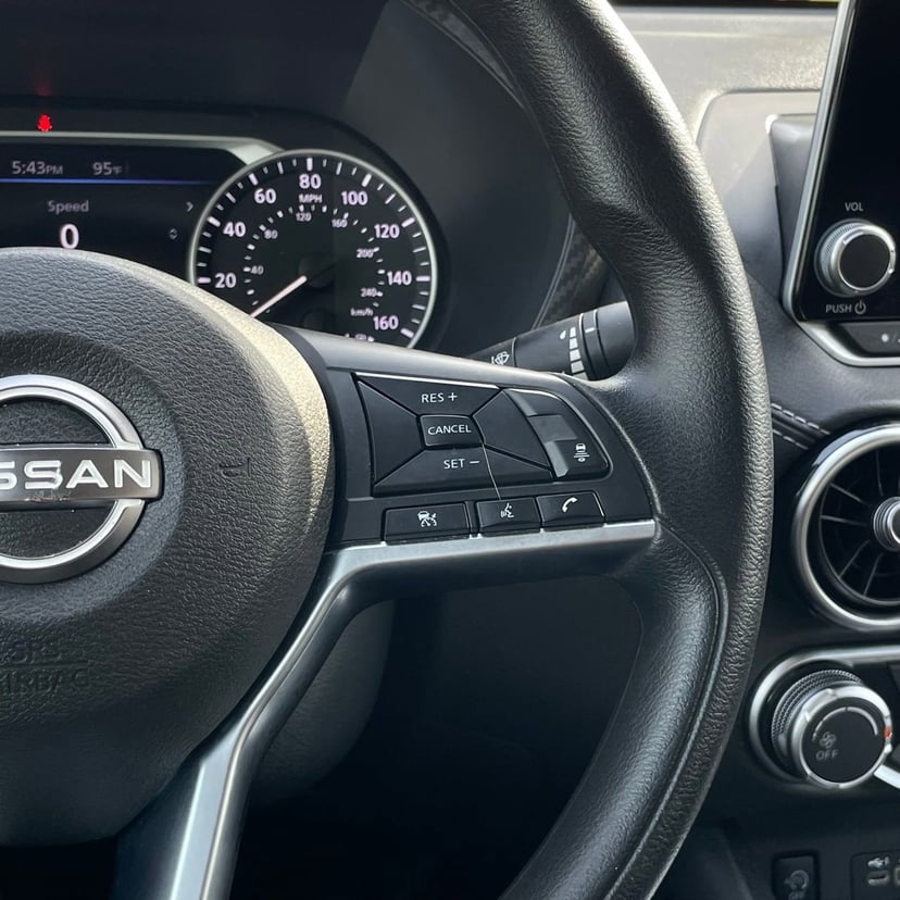2024 Nissan Sentra - Image 15