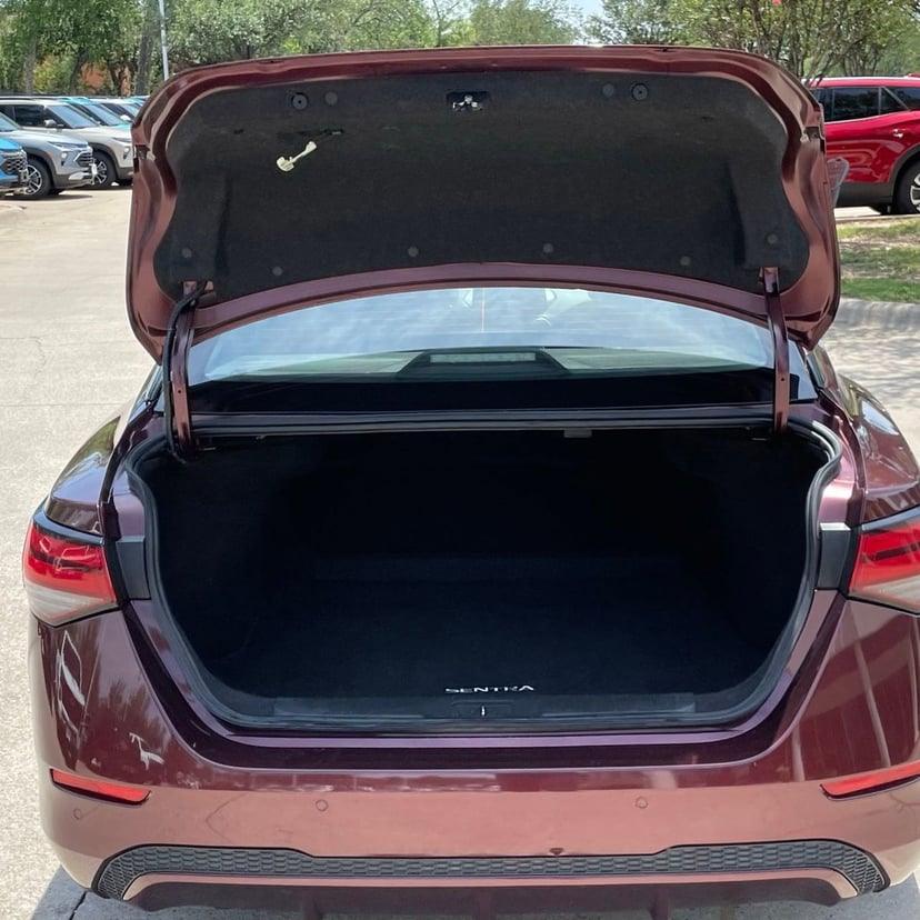 2024 Nissan Sentra - Image 26