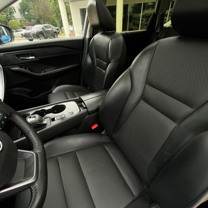 2025 Nissan Rogue - Image 21