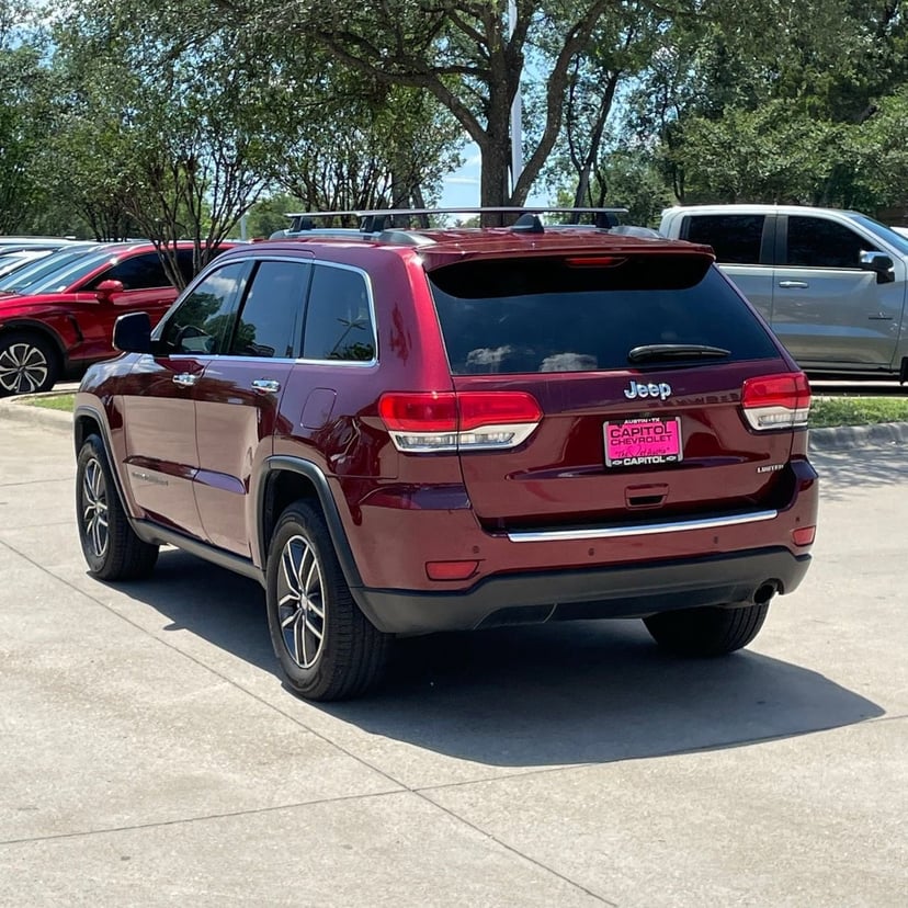 2018 Jeep Grand Cherokee - Image 4