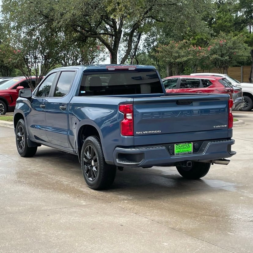 2024 Chevrolet Silverado 1500 - Image 3