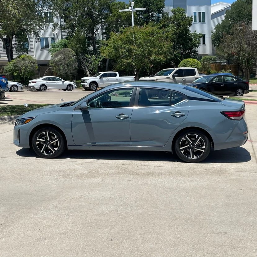 2024 Nissan Sentra - Image 3