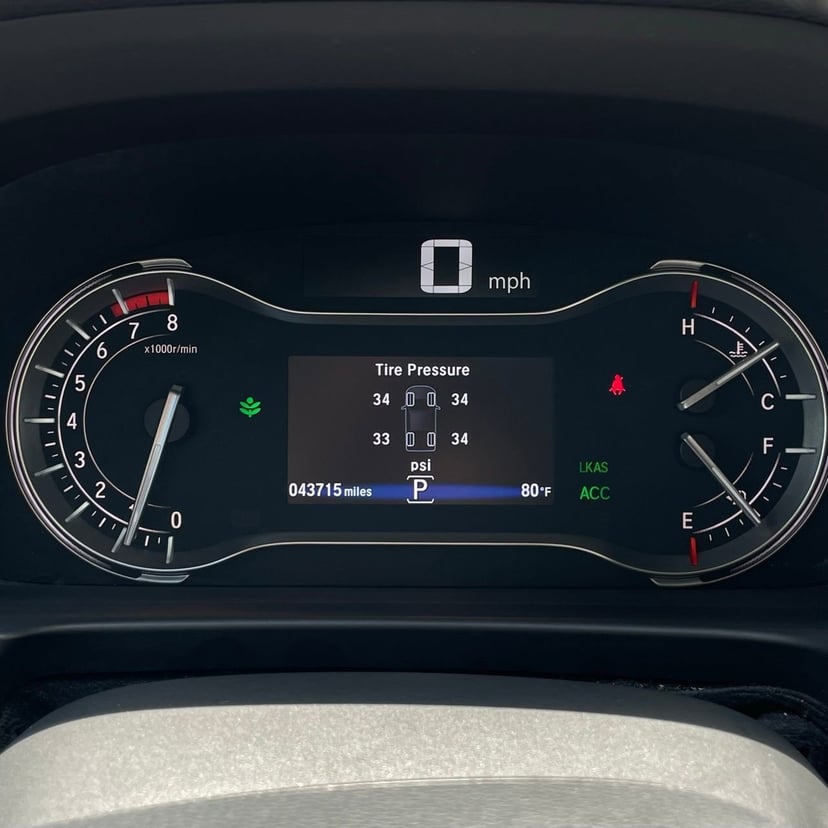 2023 Honda Ridgeline - Image 16