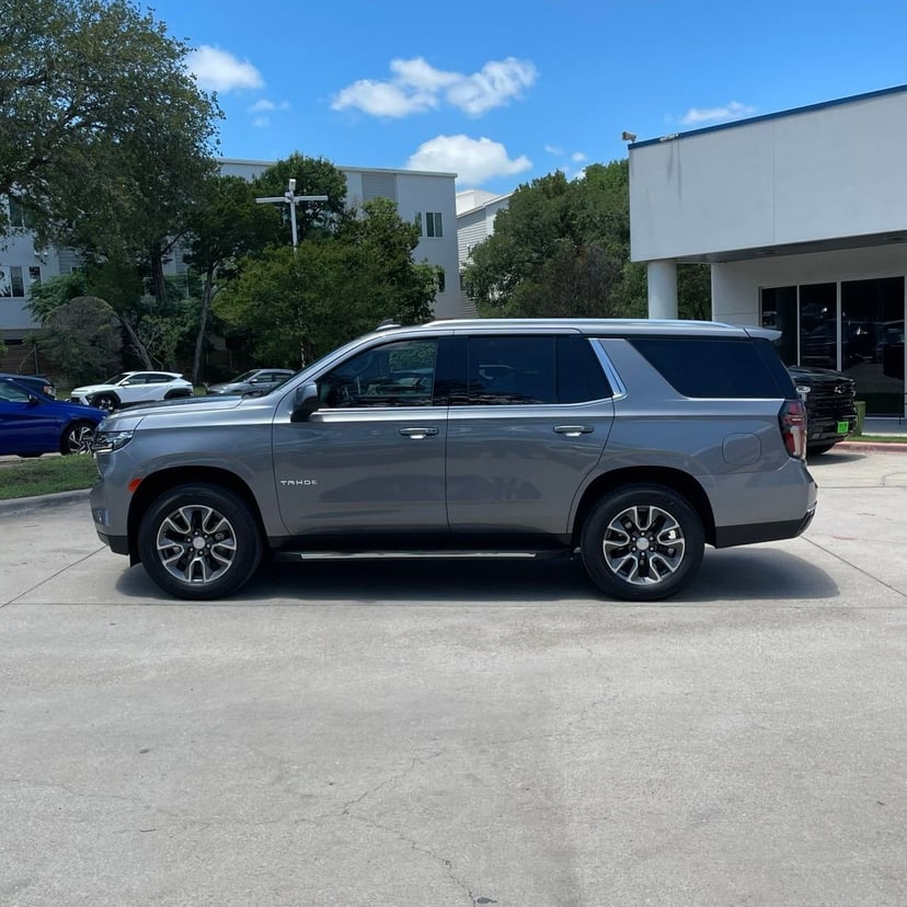 2021 Chevrolet Tahoe - Image 3