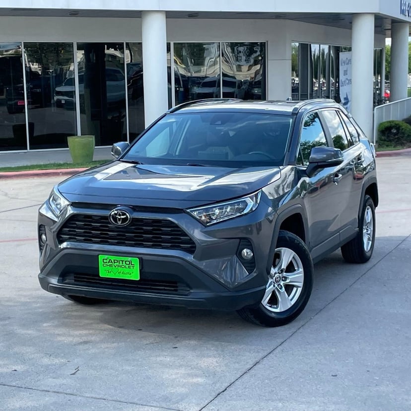 2021 Toyota RAV4 - Image 9