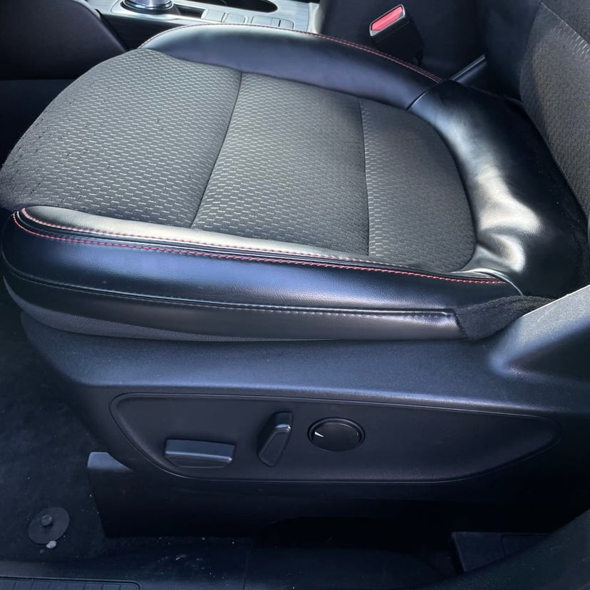 2025 Ford Escape - Image 22