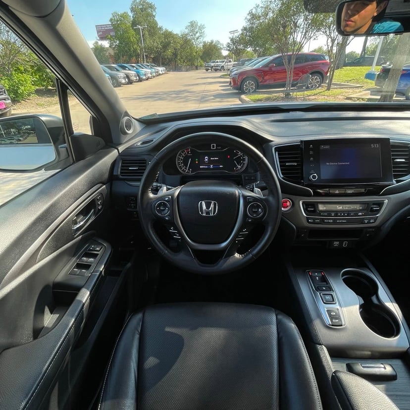 2023 Honda Ridgeline - Image 11