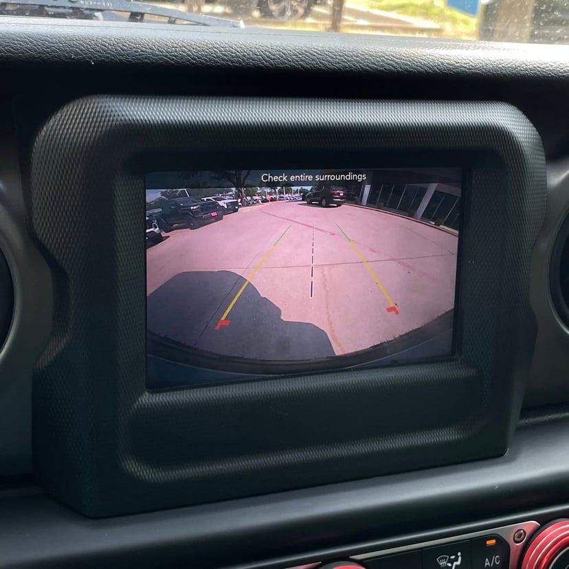 2021 Jeep Wrangler - Image 18