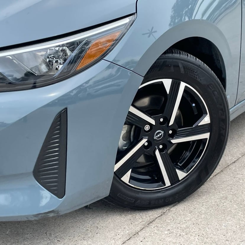 2024 Nissan Sentra - Image 9
