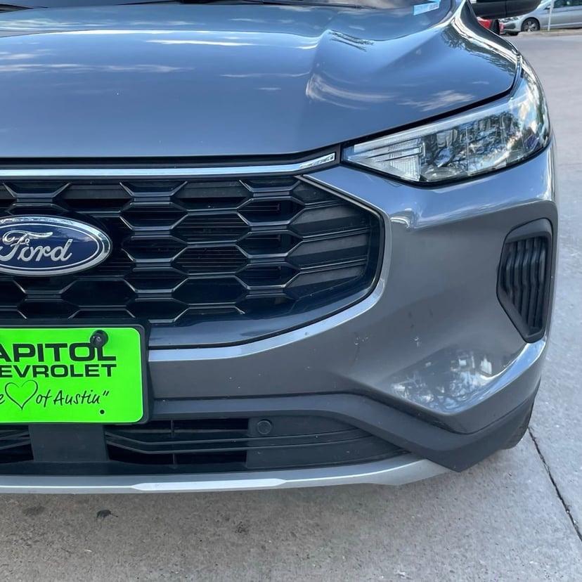 2025 Ford Escape - Image 7