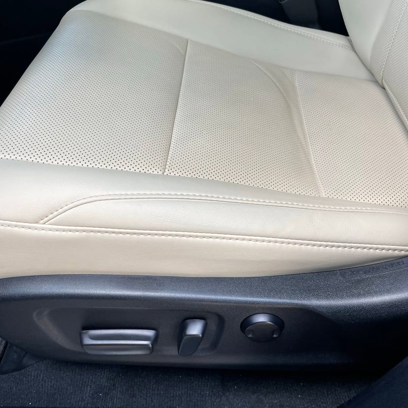 2022 LEXUS RX - Image 23