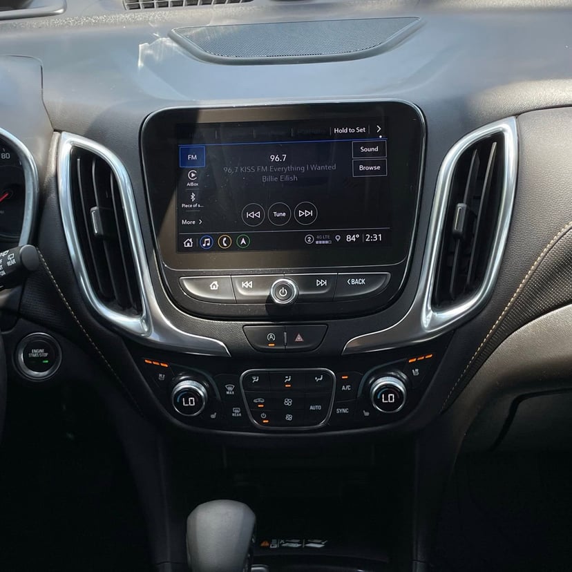 2022 Chevrolet Equinox - Image 18