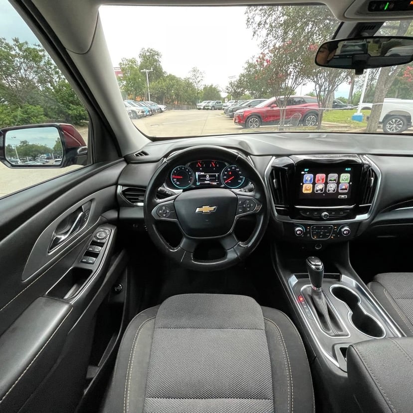 2019 Chevrolet Traverse - Image 12