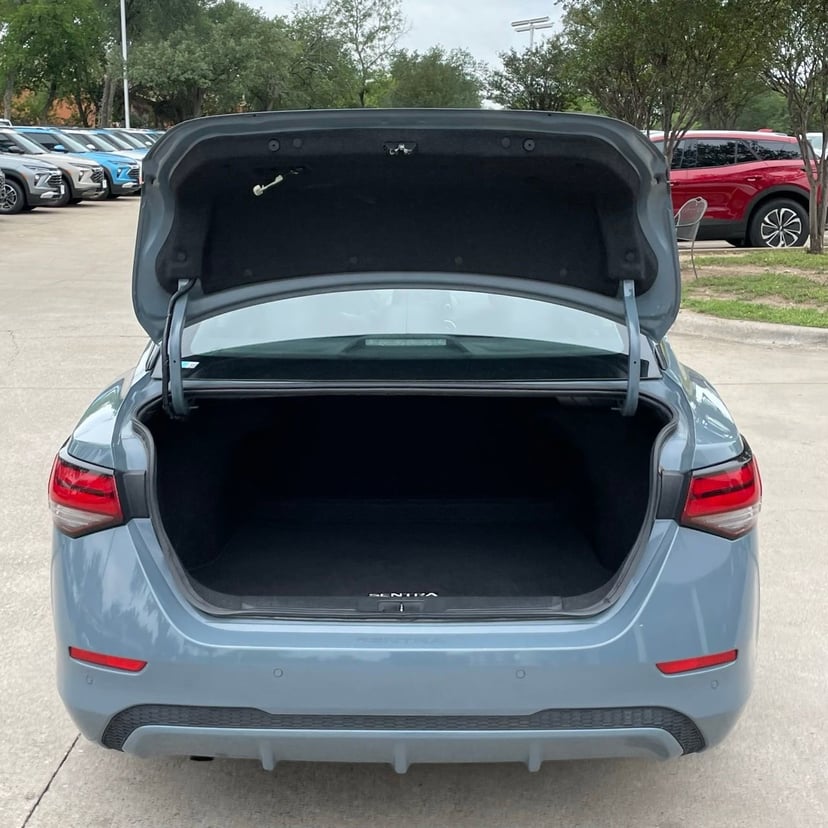 2024 Nissan Sentra - Image 25