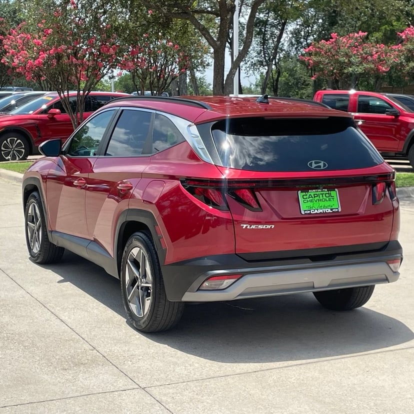 2025 Hyundai Tucson - Image 4