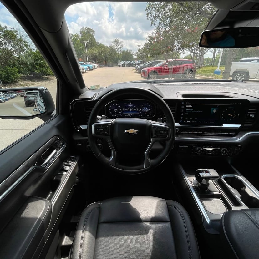 2024 Chevrolet Silverado 1500 - Image 12