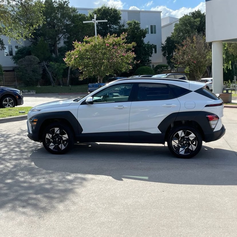 2025 Hyundai Kona - Image 3