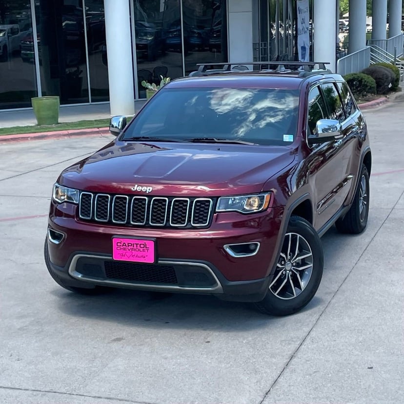 2018 Jeep Grand Cherokee - Image 10