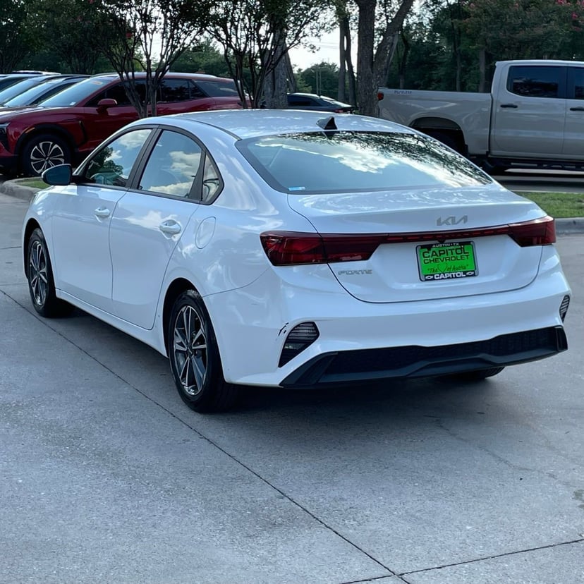 2024 Kia Forte - Image 3