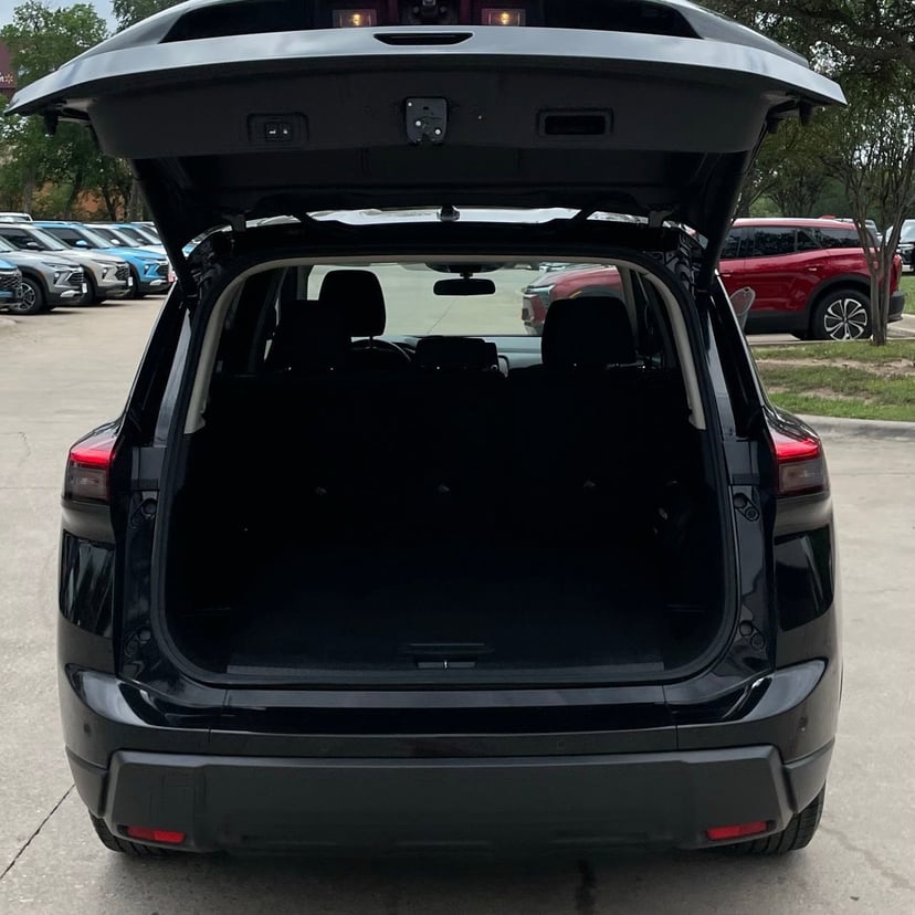 2024 Nissan Rogue - Image 26